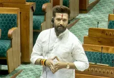 मोतिहारी शराब कांड पर चिराग पासवान बोले: असामाजिक तत्वों के खिलाफ कार्रवाई की आवश्यकता