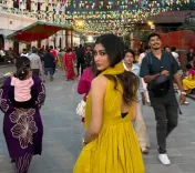 Did Mouni Roy Enjoy Delicious Momos on Her Spiritual Journey to Pashupatinath?