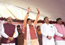 MP CM Mohan Yadav joins Kanwar Yatra in Jabalpur