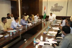 MP CM Mohan Yadav Reviews Independence Day Preparations
