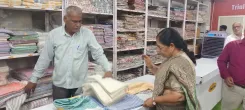 National Handloom Day: Jaipur MP Manju Sharma buys Khadi, backs Vocal for Local