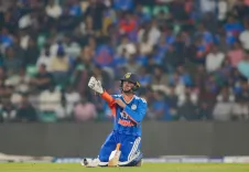 क्या मुझे गेंद को देखना और परिस्थितियों के हिसाब से खुद को ढालना होता है: अभिषेक शर्मा?