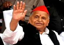 क्या मुलायम सिंह यादव: सैफई के पहलवान से सियासत के सुलतान, धरती पुत्र रहे बेमिसाल?