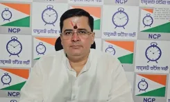 क्या आनंद परांजपे ने गरबा पंडाल को लेकर विहिप और बजरंग दल के आदेश की आलोचना की?