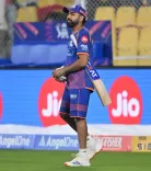 रोहित शर्मा की गैरमौजूदगी में मुंबई इंडियंस बेहाल, आकाश चोपड़ा बोले — टीम को खल रही है कमी