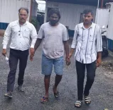 मुंबई लोकल ट्रेन में जान से मारने की धमकी: आरोपी रमजान कुरेशी गिरफ्तार, वीडियो वायरल होने पर हुई कार्रवाई