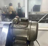 पारसी डेयरी फार्म का FSSAI लाइसेंस निलंबित: मुंबई FDA को मिलीं 100 साल पुरानी डेयरी में गंभीर खाद्य सुरक्षा खामियां