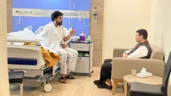 फडणवीस ने मुंबई में पवन कल्याण से की मुलाकात, कंधे की सर्जरी के बाद जाना स्वास्थ्य का हाल