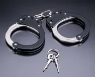 क्या मुंबई में नकली डाक टिकट बनाकर बेचने वाले रैकेट का भंडाफोड़ हुआ?