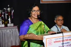NCW chief Vijaya Rahatkar holds POSH workshop, meets Mumbai Police chief on women's safety