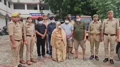 ग्रेटर नोएडा में नकली सोना ठगी गिरोह का भंडाफोड़, पाँच गिरफ्तार; ₹3 लाख नकद व 8 किलो पीली धातु बरामद