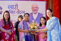 नारी शक्ति वंदन अधिनियम: माताओं और बहनों के सम्मान का ऐतिहासिक संकल्प - रेखा गुप्ता