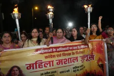 नारी शक्ति वंदन अधिनियम: BJP का दिल्ली में मशाल जुलूस, विपक्ष पर महिला आरक्षण रोकने का आरोप