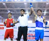 How Did Jadumani Singh Outperform Pawan Bartwal to Win His First Gold?