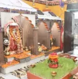 Why Are Devotees Flocking to Temples to Worship Mahagauri in Varanasi?
