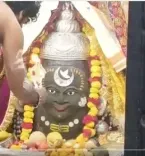 महाकालेश्वर मंदिर में नवरात्रि के दूसरे दिन भस्म आरती का अद्भुत आयोजन