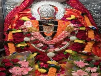 चैत्र नवरात्र: मां शारदा के दिव्य शृंगार से सजता है भव्य मेला