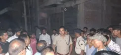 नवादा में सर्राफ से ₹9,000 और चाबियाँ लूट, पीछा करने पर अपराधियों ने चलाई गोली