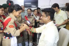 NDMC Vice-Chairperson Kuljeet Chahal celebrates Raksha Bandhan at Navyug School, Laxmibai Nagar