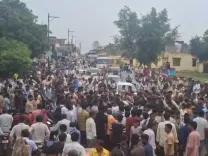 नीमच: छात्रों की पिटाई से नाराज ग्रामीणों ने किया चक्काजाम, 7 छात्र निष्कासित