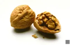 नींद से लेकर याददाश्त तक असरदार, जानिए शाम को अखरोट खाने के बेहतरीन फायदे