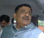 नीट पेपर लीक पर JDU का बचाव: संजय कुमार झा बोले — सरकार ने तुरंत रद्द कर दोबारा कराई परीक्षा