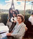 Neetu Kapoor shares four-generation Kapoor family portrait on Instagram