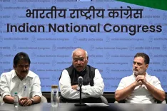 Nepal flash floods: Congress pledges India's support as death toll crosses 650