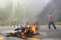क्या नेपाल के हिंसक प्रदर्शनों से प्रवासी डर गए हैं? कमला गौतम बोलीं- हालात बेहद खराब
