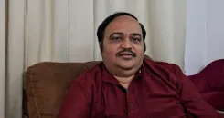 नेपाल बाढ़ में 400 से अधिक मौतें, 1,000 लापता; शिवसेना (UBT) के आनंद दुबे बोले — भारत नेपाल के साथ