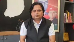 नेपाल में फंसे भारतीयों को निकाले केंद्र, दल-बदल कानून में सुधार हो: सपा प्रवक्ता फखरुल हसन चांद