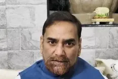 क्या नीतीश के पोस्टर पर जदयू नेता राजीव रंजन ने कहा-टाइगर जिंदा है, 14 नवंबर को बनेगी एनडीए सरकार?