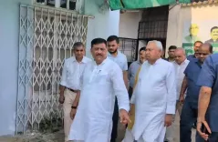 Nitish Kumar inspects JD(U) national office at Jantar Mantar