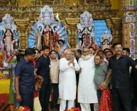 Nitish Kumar offers Mahashtami prayers at Patna Devi temples