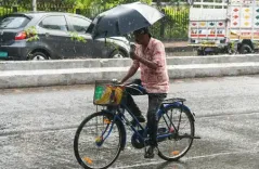 No respite for Bengal as Met office predicts more rain in coming days