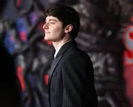 Does Noah Schnapp Believe Child Actors Should Have Therapy?