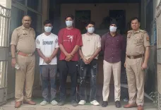 नोएडा साइबर क्राइम पुलिस ने ₹21.27 लाख की ऑनलाइन ठगी में चार आरोपी दबोचे, IGL कर्मचारी बनकर करते थे फर्जीवाड़ा