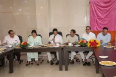 नोएडा जलभराव: विधायक पंकज सिंह की सख्ती, 15 जुलाई तक सभी नालों की सफाई का अल्टीमेटम