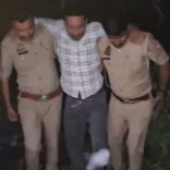 नोएडा मुठभेड़: चेन स्नैचर सलमान और तनवीर गिरफ्तार, ₹2,19,000 नकद व अवैध हथियार बरामद