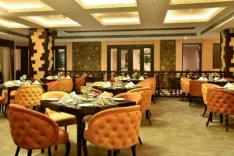 क्या नोएडा में रेस्तरां-बार की जांच नए साल के जश्न से पहले जरूरी है?