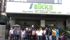नोएडा सेक्टर 79: सिक्का किमांतरा ग्रीन्स के 250 निवासियों का सिक्का बिल्डर्स के खिलाफ विरोध, बिजली-पानी संकट तीन साल से जारी