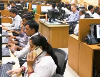 गुजरात पुलिस की ई-जीरो एफआईआर: 1930 पर कॉल करें, घर बैठे दर्ज हो साइबर फ्रॉड की शिकायत