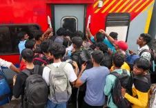 Why Are Over 18 Lakh Chennai Residents Traveling Home for Diwali?