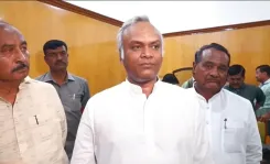 क्या पाकिस्तान के साथ खेलना 'ऑपरेशन सिंदूर' में शहीद हुए सैनिकों का अपमान है? : प्रियांक खड़गे