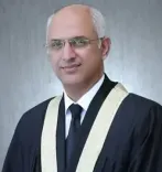 लाहौर हाईकोर्ट जज मोहसिन अख्तर कयानी का इस्तीफा, 26वें-27वें संशोधन से न्यायिक स्वतंत्रता खतरे में बताई