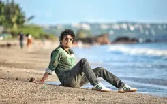 How Does Papon Relate Singing a Kishore Kumar Song to Storytelling?