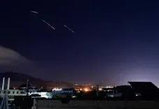 पश्चिम एशिया में चल रहे संघर्ष का आठवें दिन में प्रवेश, खाड़ी क्षेत्र में हवाई हमले जारी