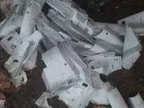पश्चिम बंगाल: मतगणना से पहले कूड़े में मिलीं VVPAT पर्चियां, निर्वाचन अधिकारी बोले — मॉक पोल से जुड़ी हैं