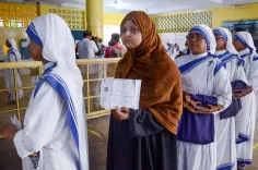 पश्चिम बंगाल चुनाव: दूसरे चरण में 142 सीटों पर दोपहर 3 बजे तक 78.68%25 मतदान