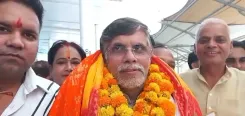 पवन खेड़ा को सुप्रीम कोर्ट से अग्रिम जमानत, बोले — दमनकारी सरकारों के खिलाफ अंबेडकर का संविधान है असली ढाल